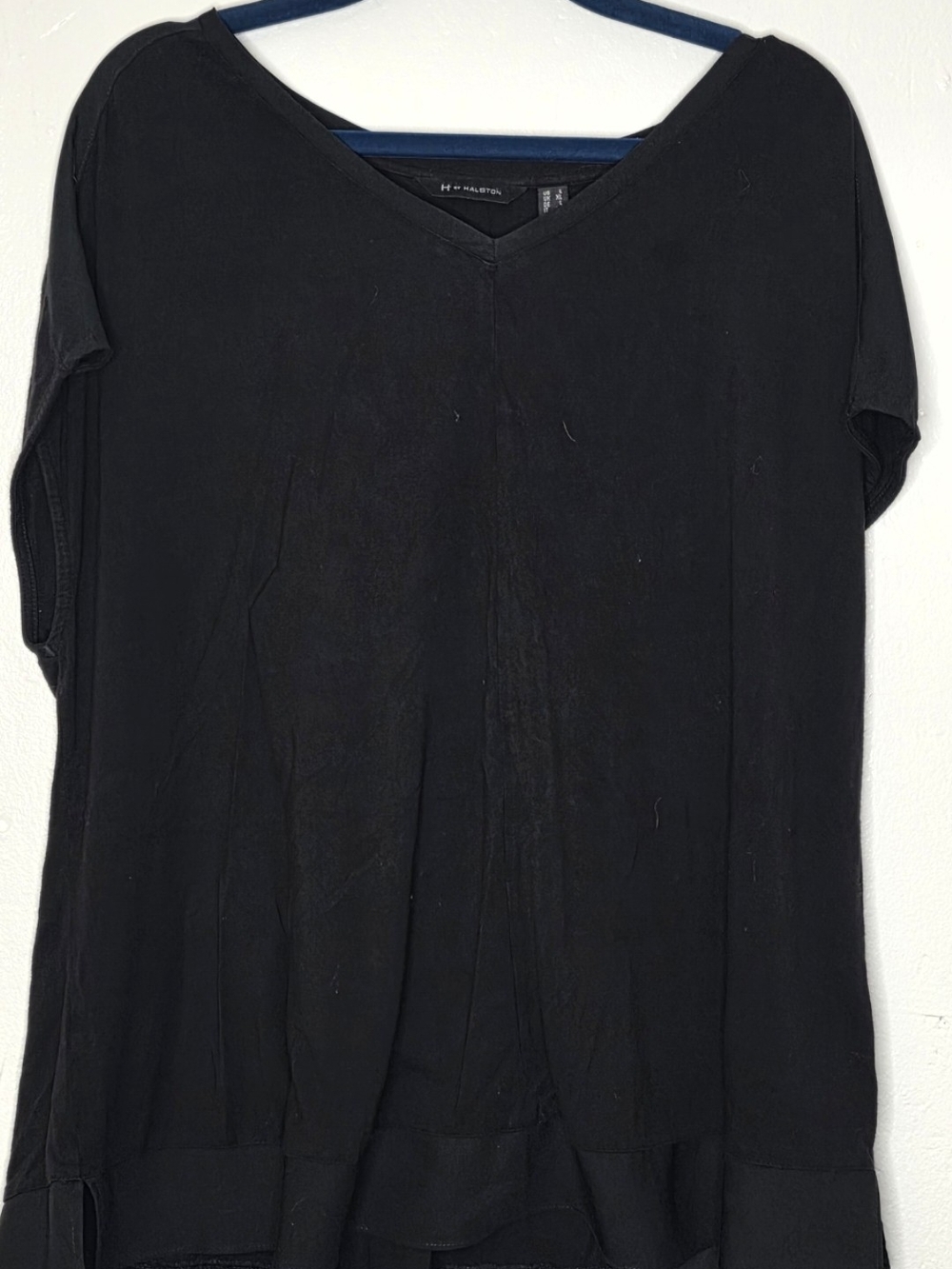 Halston Heritage Black V-Neck Tunic Top